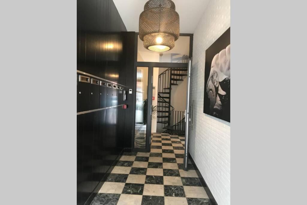 Ferienwohnung The Penthouse, Oasis Of Light And Inspiration Antwerpen Exterior foto